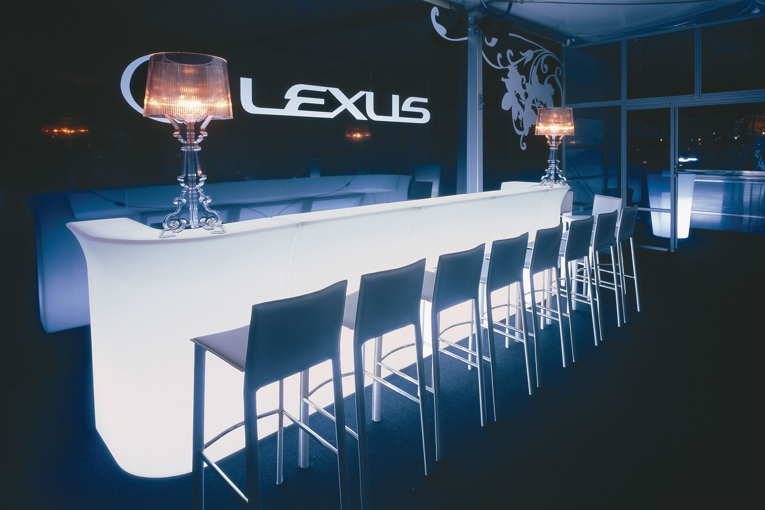 bar-counter-jumbo-corner