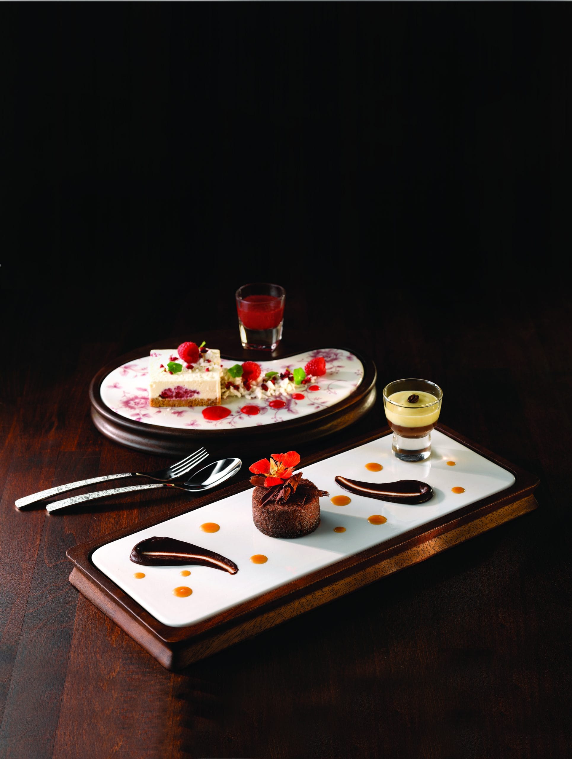 Tavola in legno Ovale 29,3 x 22,3 cm